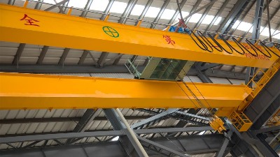 起重機操作過程中為什么嚴禁斜拉斜吊？ 安全事故多產(chǎn)生于違規(guī)作業(yè)